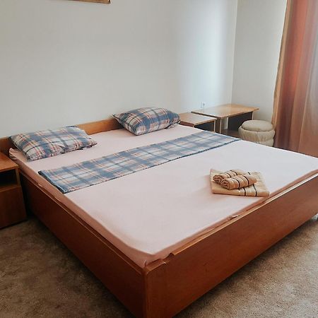 Motel Daco Vitez Exterior foto